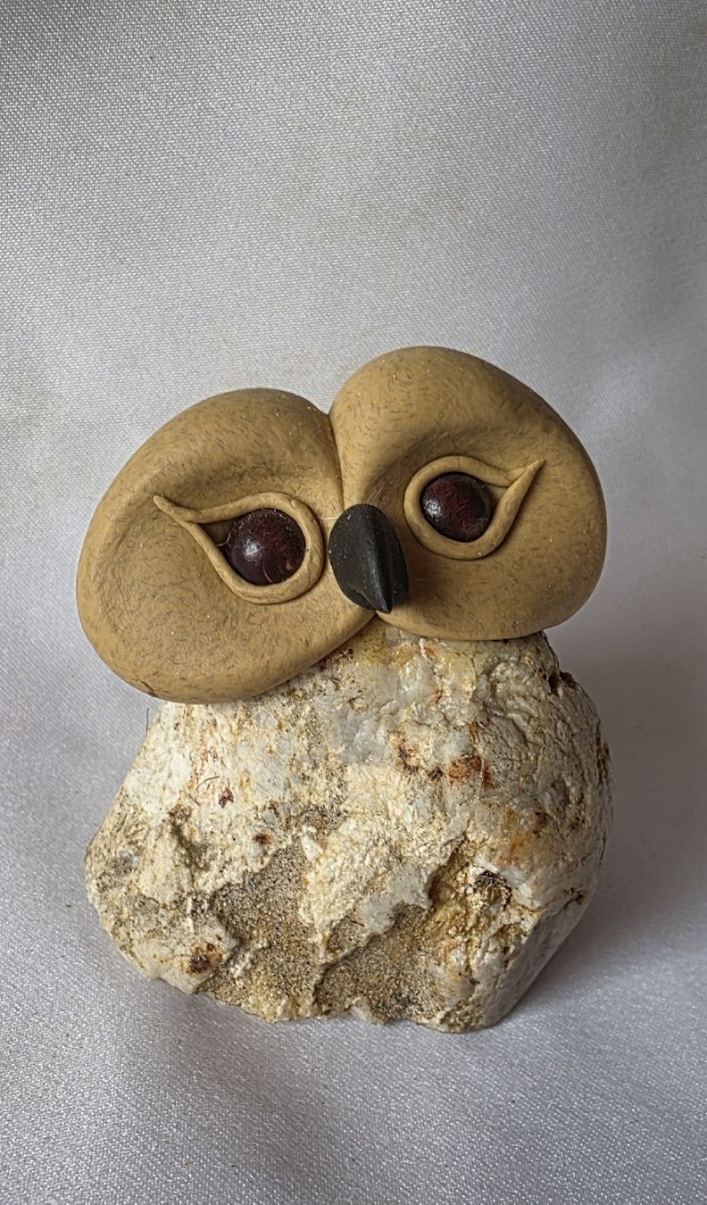 Statuette: Eule Figur  ein Naturstein Handgemacht einzigartig inserat – Nuovo (secondo la descrizione) da Rickenbach BL venduto da nicole611