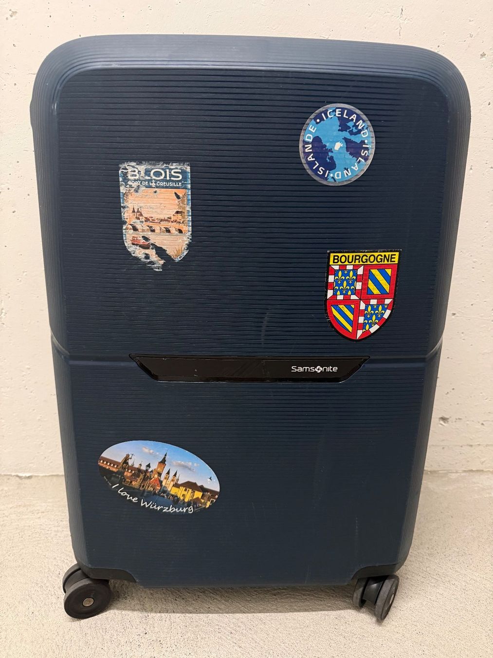 Samsonite Valigie: Reisekoffer Samsonite Magnum Eco – Usato da Wallisellen venduto da rr1_xl78 2