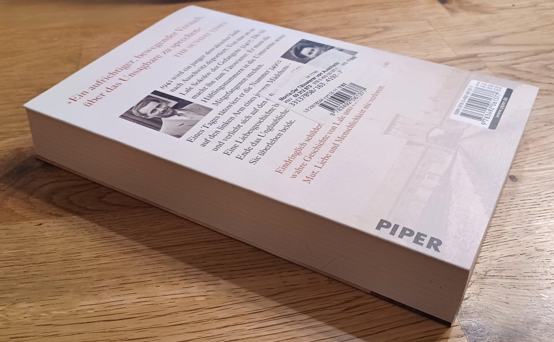 Libri: Der Tätowierer von Auschwitz - WIE NEU – Nuovo (secondo la descrizione) da Urdorf venduto da Muluk 1