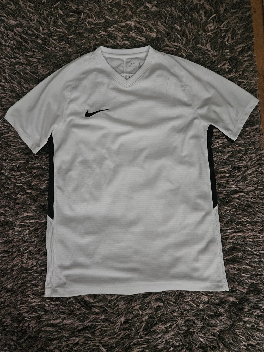 Nike Canottiere & Pantaloni: Nike Dri Fit Trikot Gr.M – Usato da Emmenbrücke venduto da TopGato