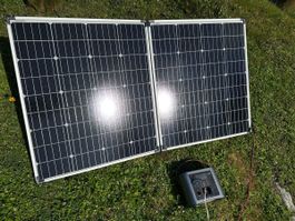revolt Solarkoffer 160 W + Powerstation 333 Wh (230 V), Set