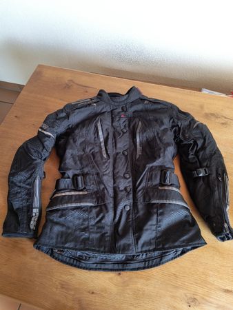 Motorradjacke iXS für Damen schwarz Textil Grösse M in gutem