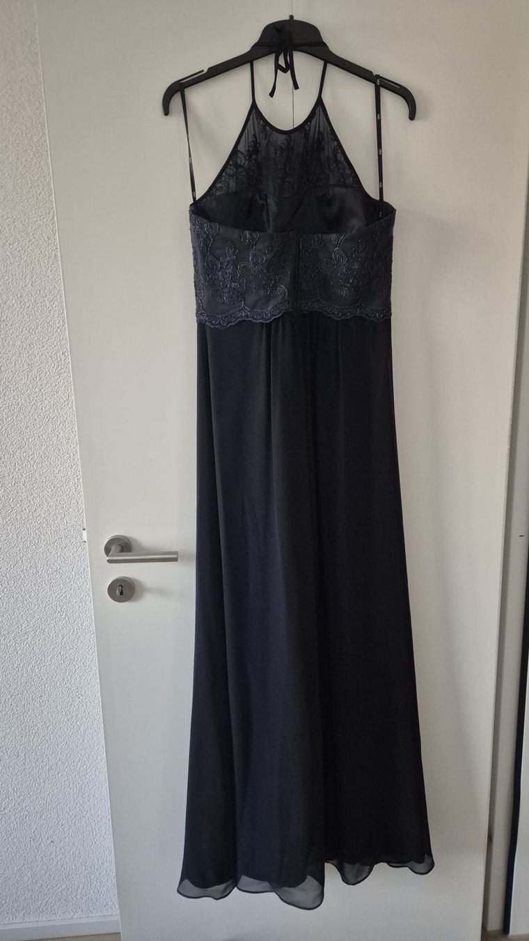 Kleider: Abendkleid Bodenlang dunkelblau Spitze Grösse 42 – Gebraucht aus Kloten von Chrigi_17 2