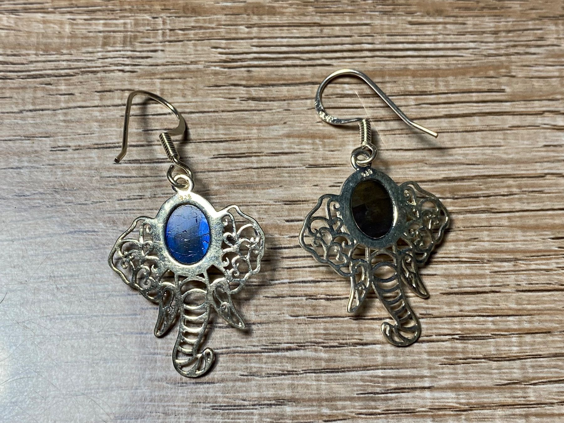 Orecchini pendenti & Orecchini a lobo: Boho Elefant Ohrringe 925 Silber mit natürlichem Labradorit – Nuovo e nell'imballaggio originale da Laax venduto da Kiki_Kingdom3 6