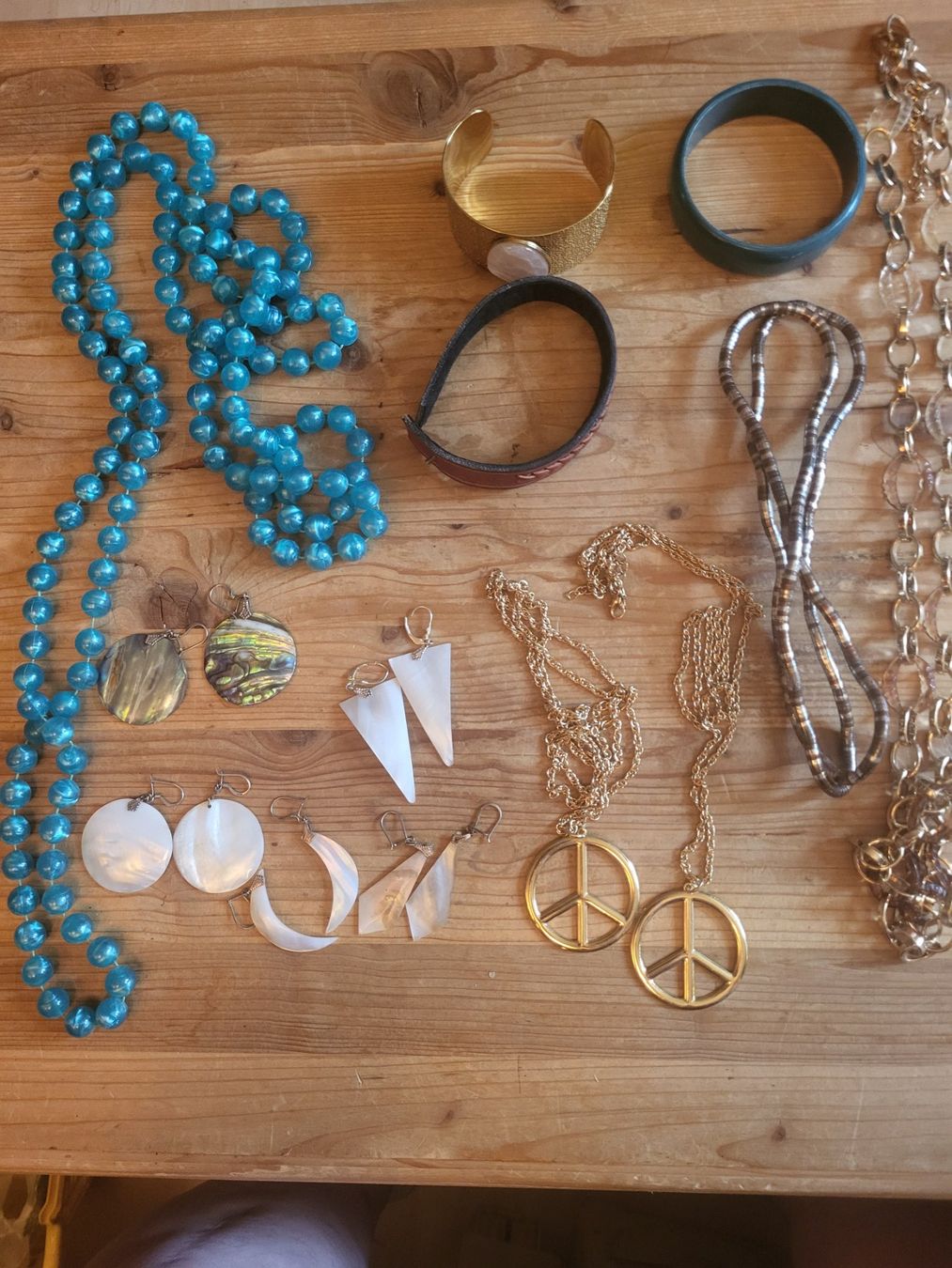 Sonstiger Schmuck: Diverser schöner Schmuck! – Gebraucht aus Guggisberg von Aegertenlehn