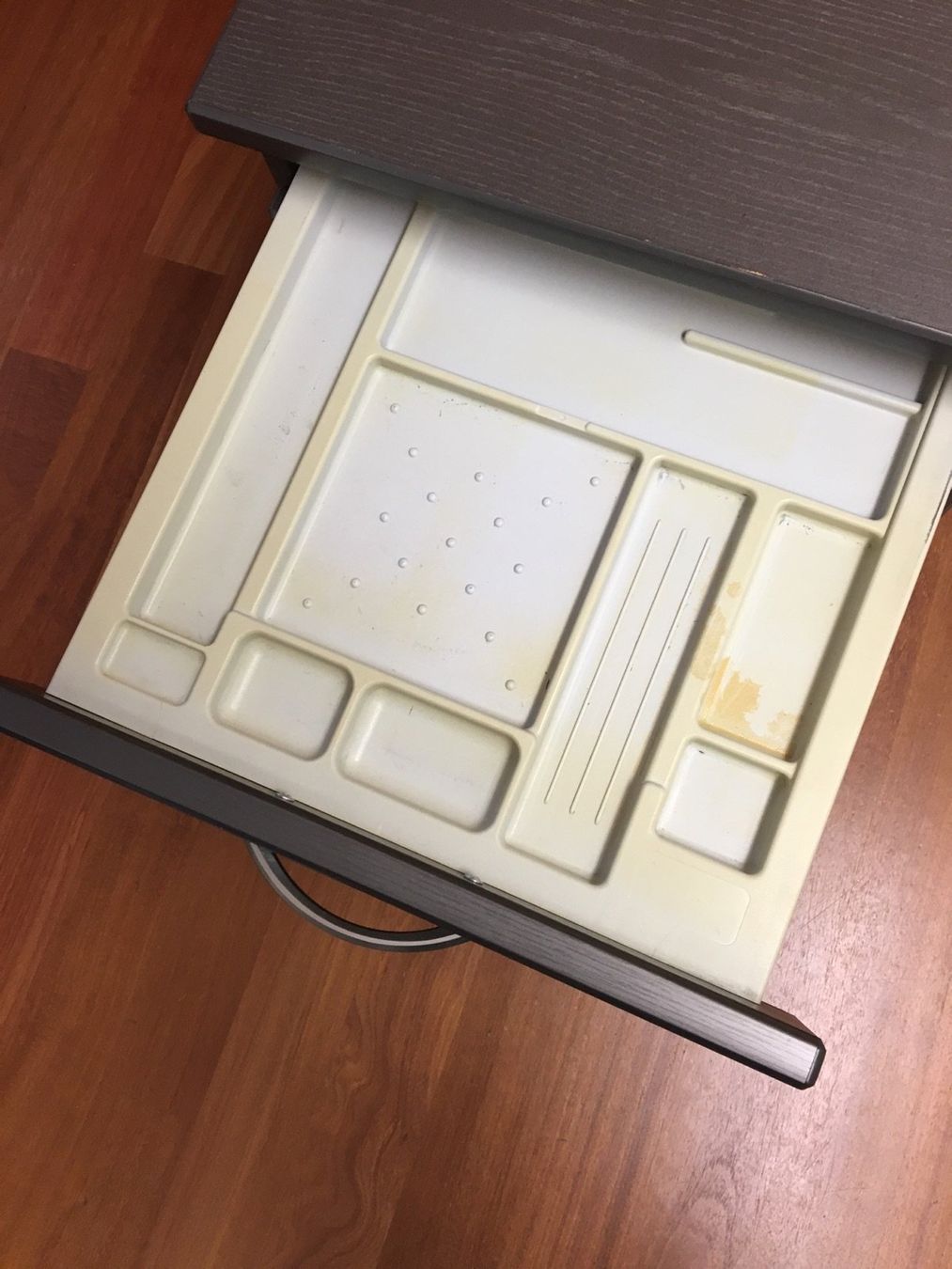 Banconi: Korpus Büromöbel / Rollcontainer – Usato da Sarnen venduto da jsc_65gt 4