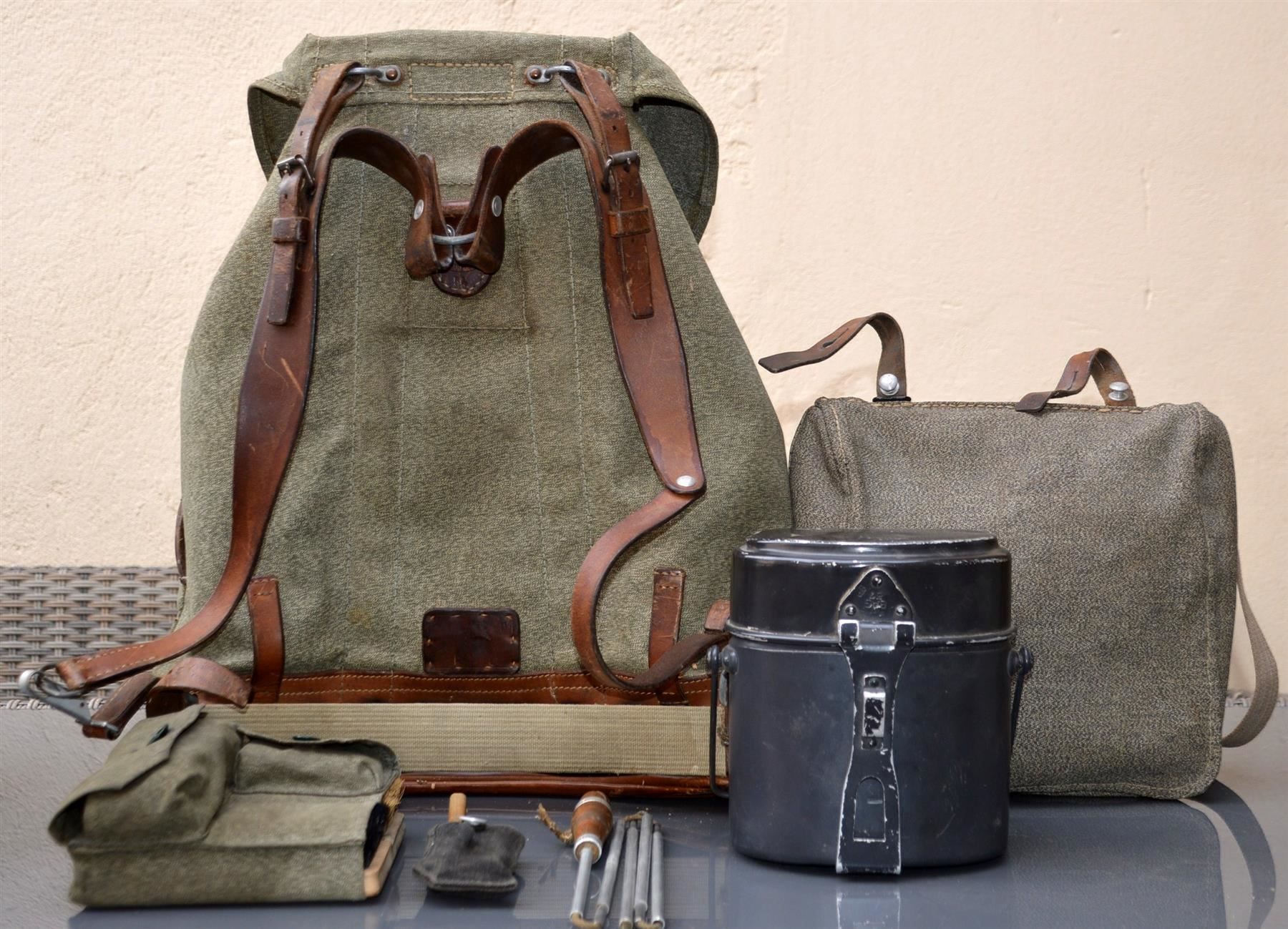 Schweizer Armee Zaini: Rucksack der Schweizer Armee  / Sac à dos armée suisse – Usato da Collonges venduto da arashee 7