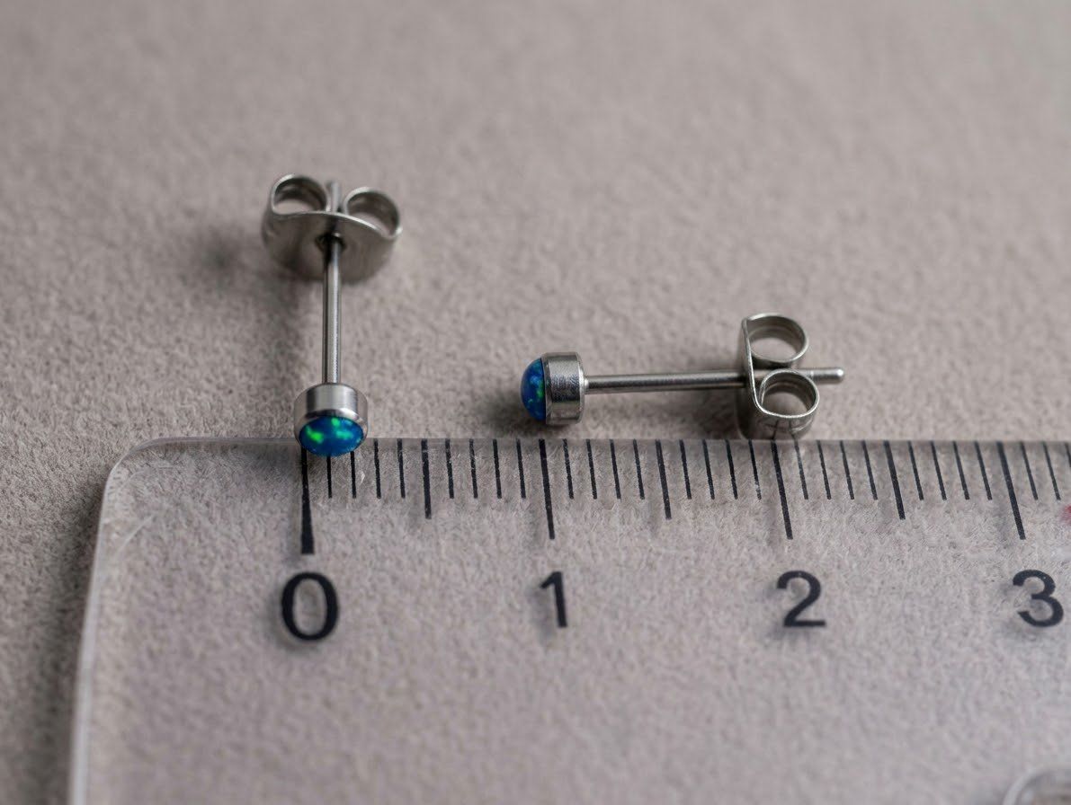 Boucles d'oreille: Titanium-Ohrstecker mit Opal / 3 mm – Neuf avec emballage d'origine à Matten b. Interlaken par kero71 3