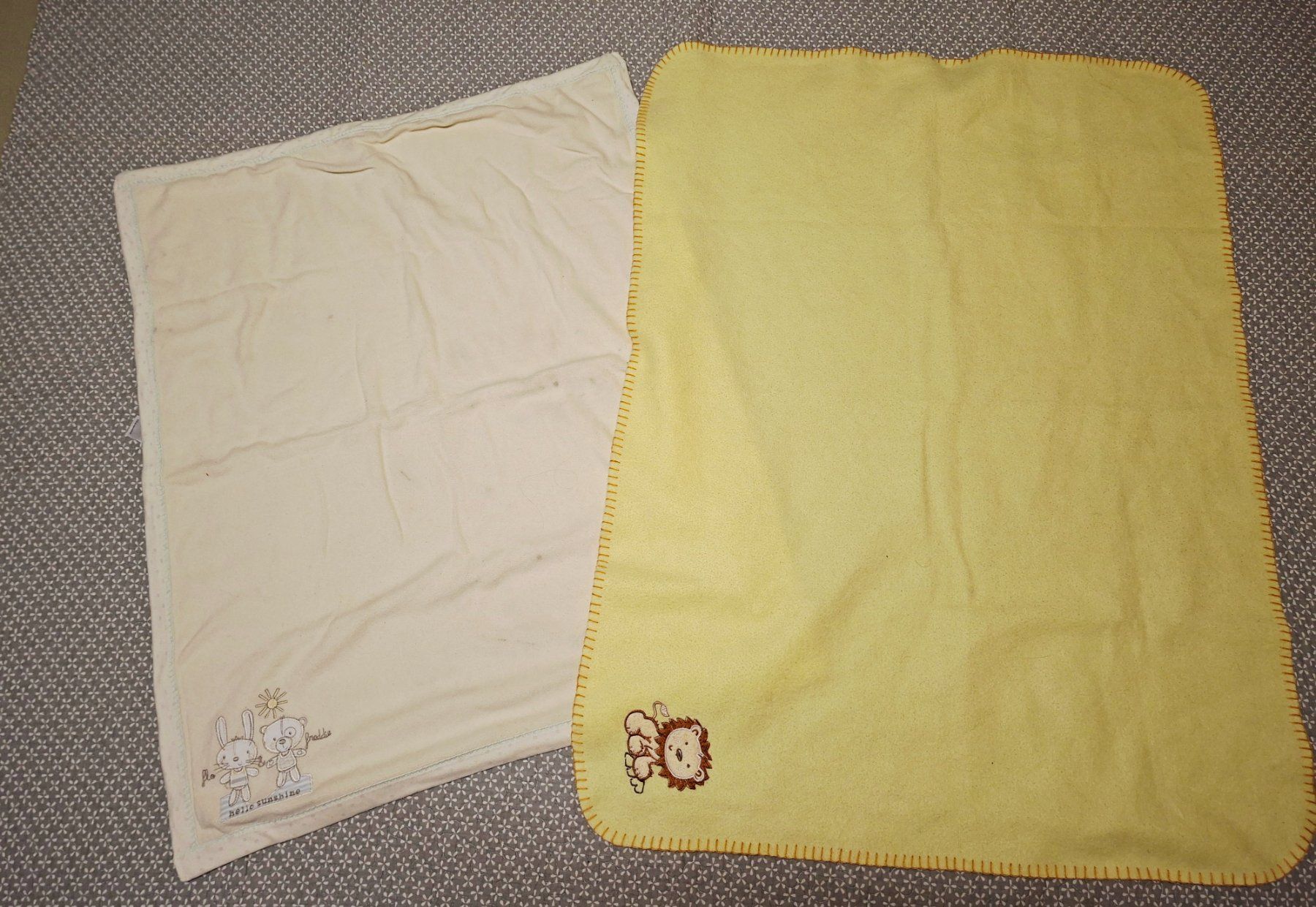 Coperte: 2 Babydecken – Usato da Münchenbuchsee venduto da lanereal