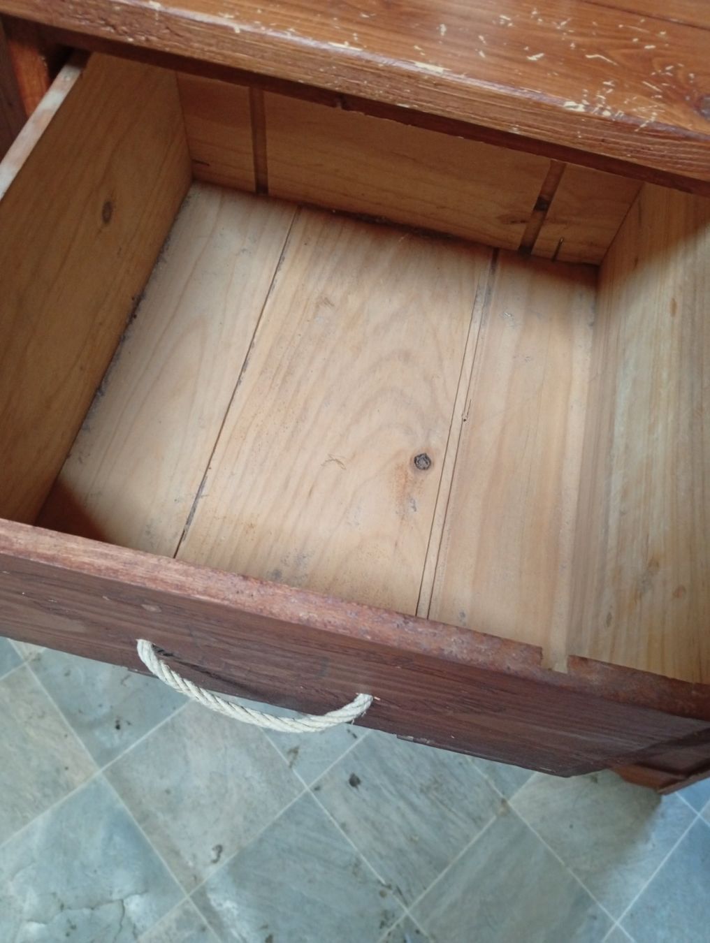 Kommoden: Commode en bois rustique – Gebraucht aus Perrefitte von 36B 3