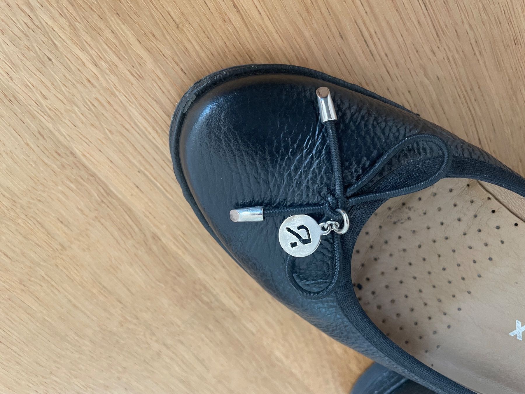 Scarpe da donna: Leder Ballerinas 39 schwarz – Usato da Würenlos venduto da baslerdybli01 2