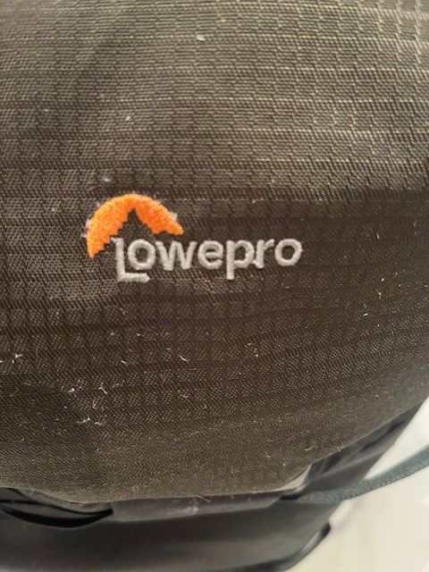Zaini: Lowpro Kamerarucksack – Usato da Krauchthal venduto da Mador 3