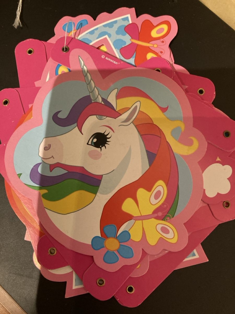 Tutte le decorazioni: Girlande Einhorn Happy Birthday – Usato da Umiken venduto da hope2008