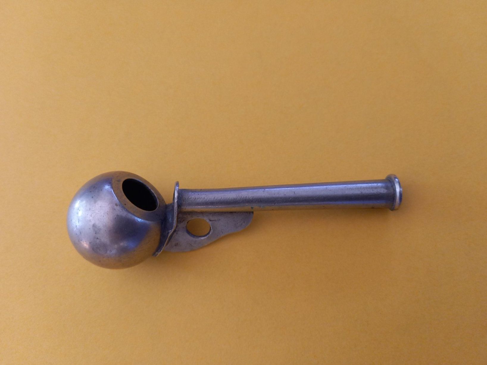 Musikinstrumente: Sifflet ancien style de chef de train – Gebraucht aus Rossens FR von Souris1