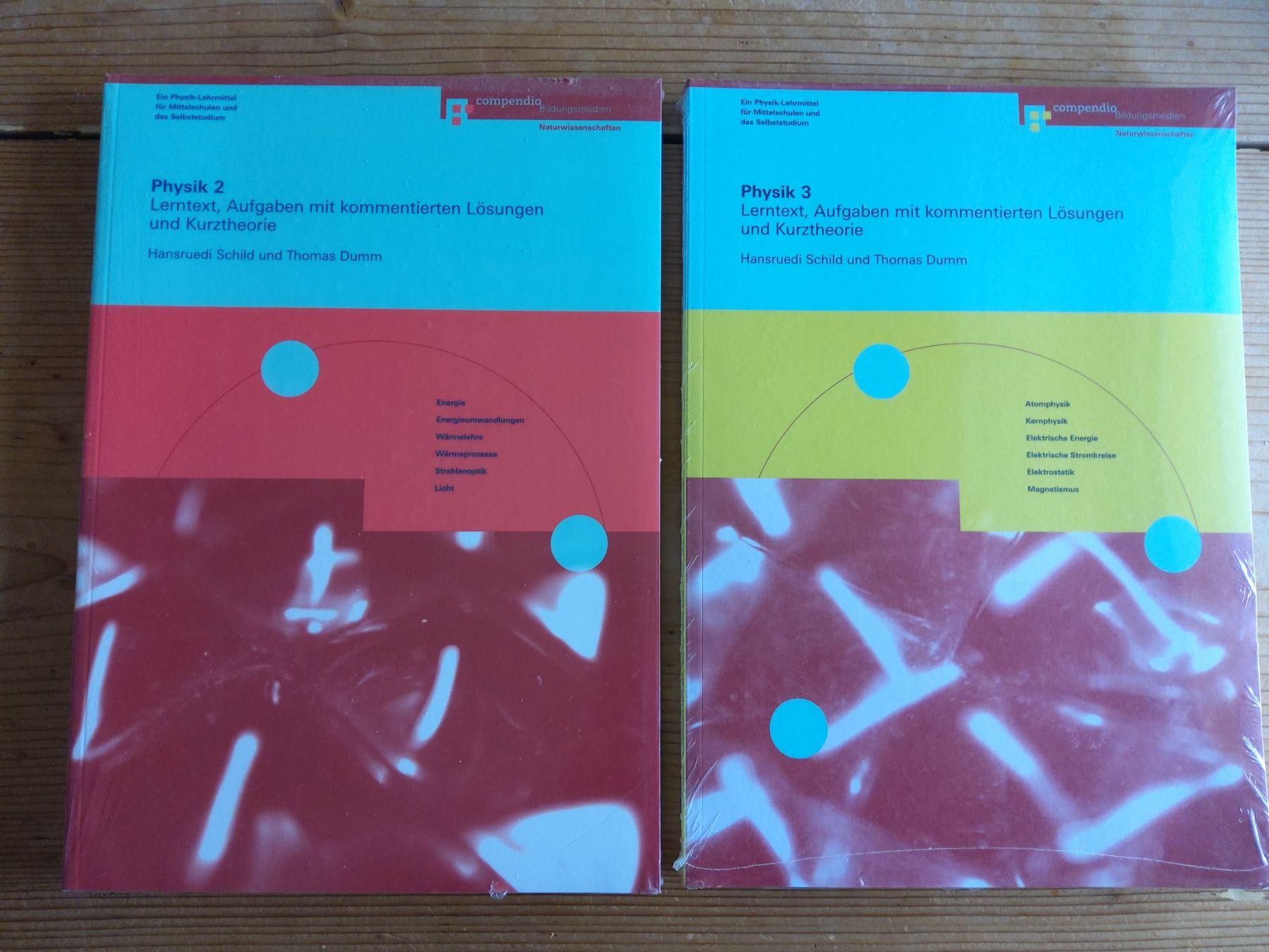 Libri: Lehrmittel Physik 2 und 3 , compendio Bildungsmedien – Nuovo e nell'imballaggio originale da Wald ZH venduto da mar_jk79