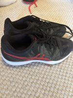 Hallenschuh Asics