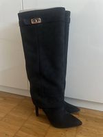 Schwarze Overknee-Stiefel