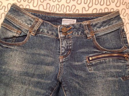 Short jeans taille 34 marque Rainbow 97% coton