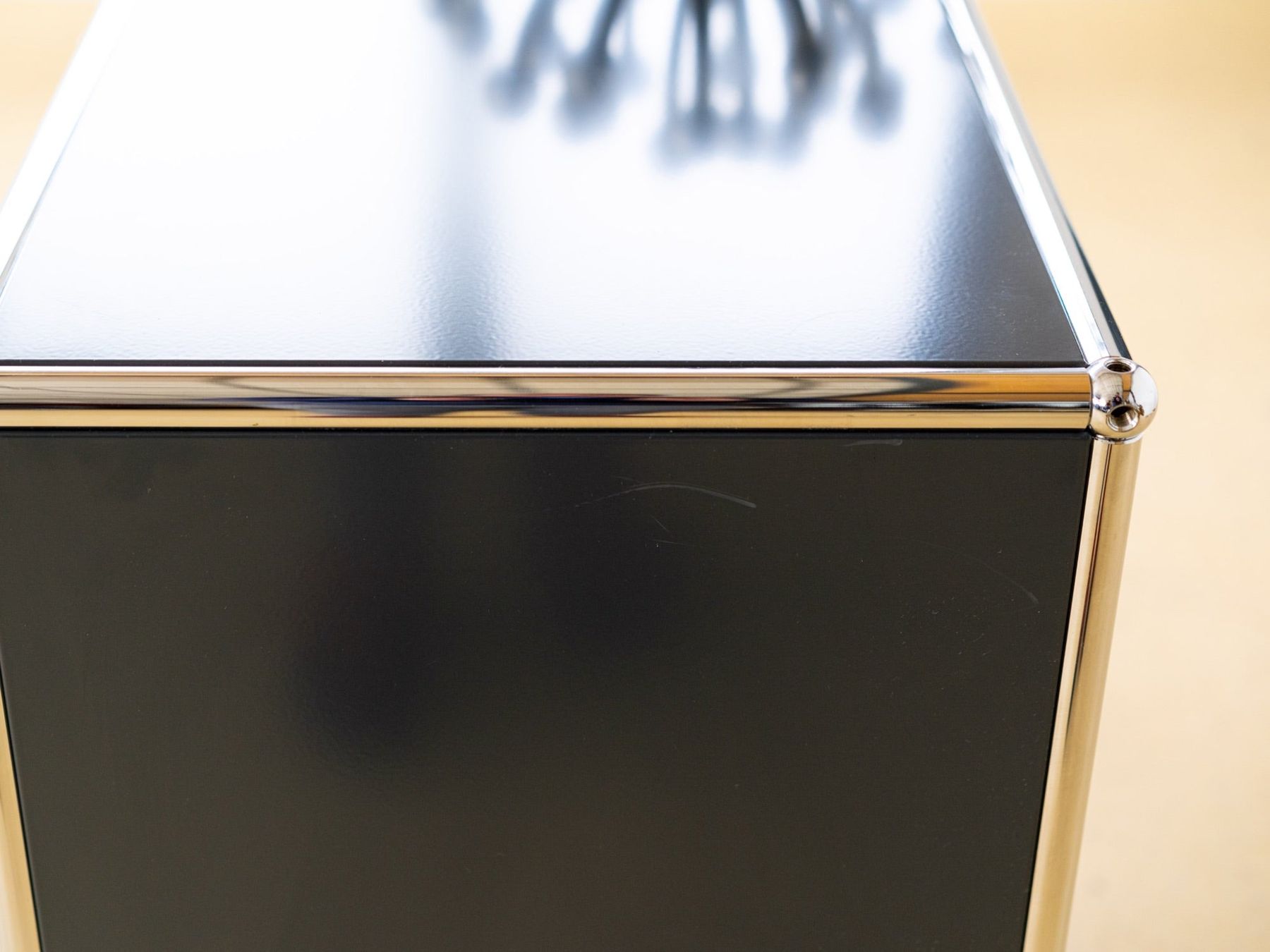 USM Commodes: USM Haller Sideboard | Anthrazitgrau | Neuwertig – D'occasion à Meinisberg par atelier_TILIJA 6
