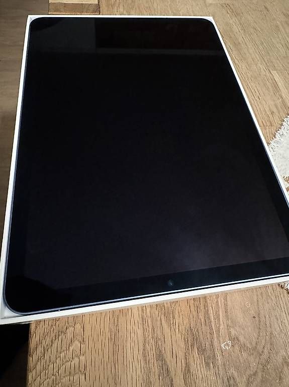 Tablet PC: iPad Air M1 Wifi 11" 64 GB – Usato da Rorbas venduto da zsoltar 4
