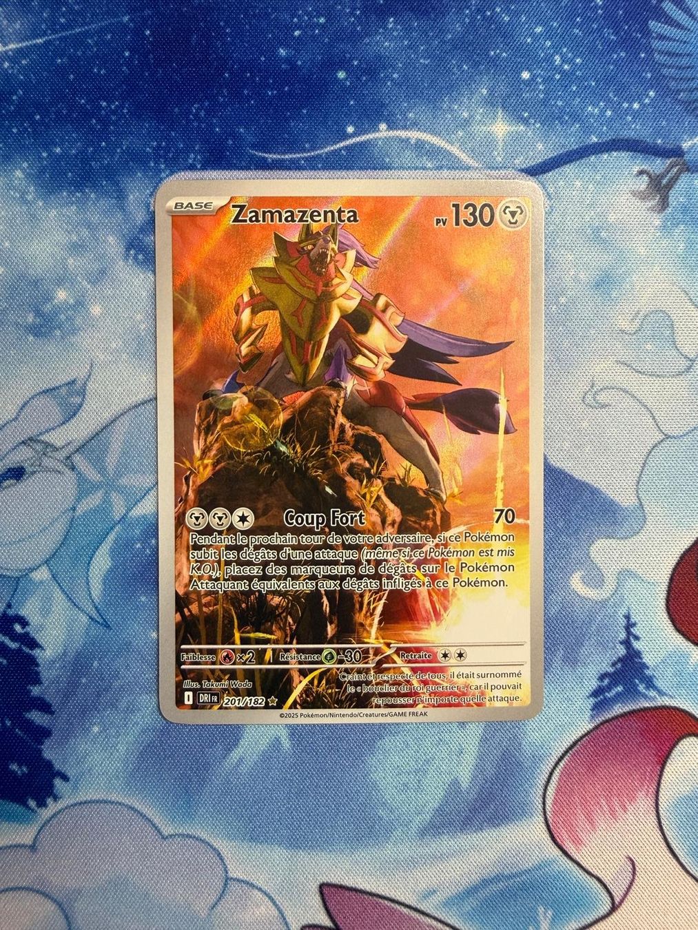Pokémon Carte collezionabili: Zamazenta AR - DRI 201 FR – Nuovo (secondo la descrizione) da Courgenay venduto da ScamBoxOff