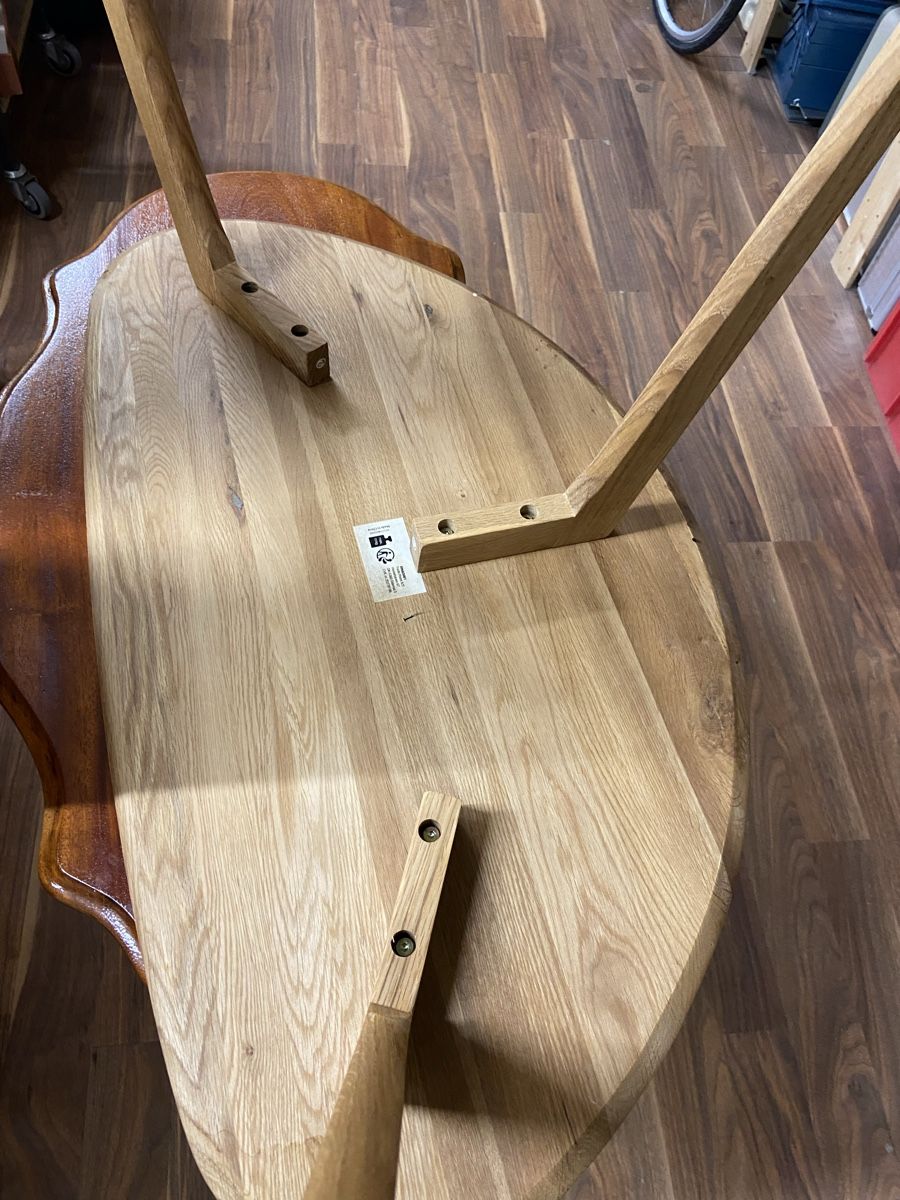 Tische: Designer Beistelltisch Holz oval  – Gebraucht aus Dietikon von brocki-eyra 7