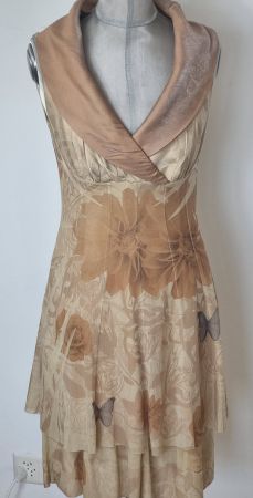 S-M 36-38 SISTE'S ITALY traumh. Sommerkleid m. Schmetterling