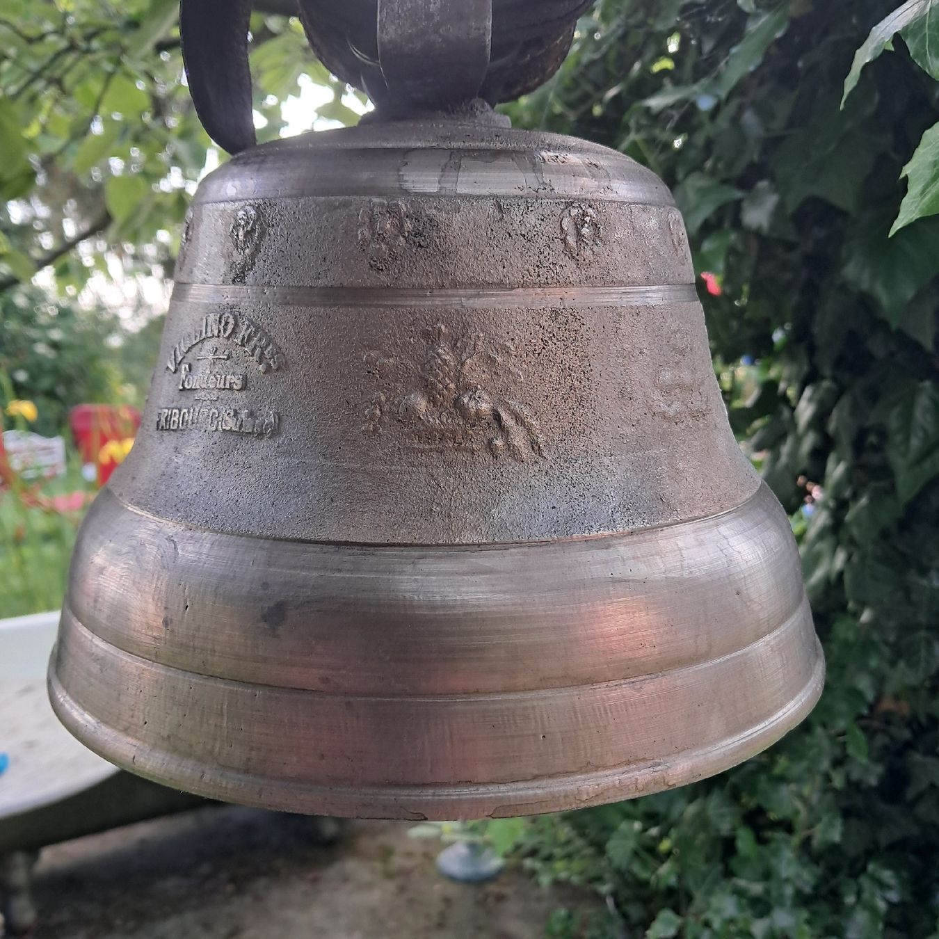Campanacci mucche: ALTE VIGLINO FREIBURG GLOCKE – Usato da Murten venduto da SHETHOF 2