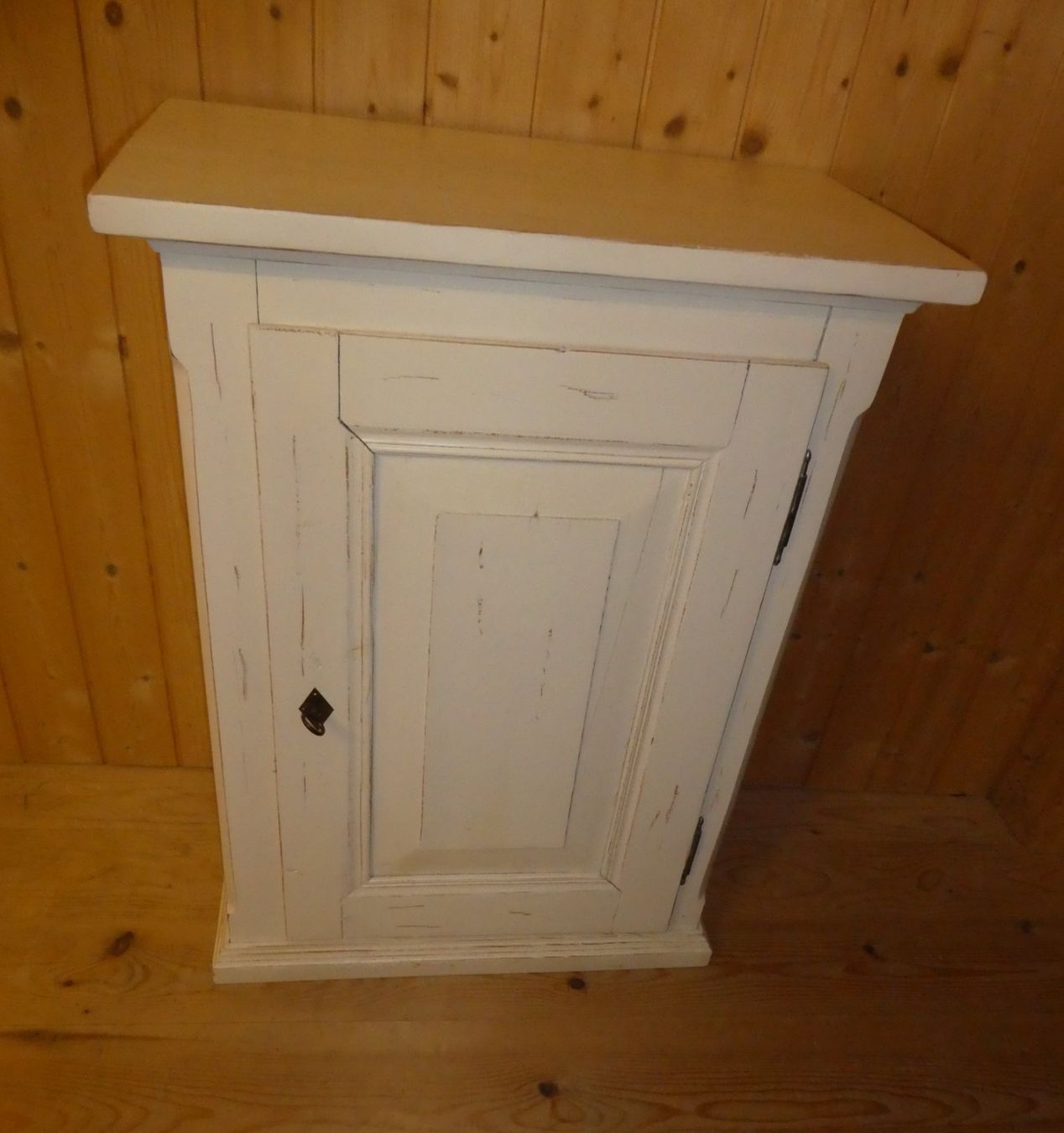 : shabby chic Kästli – Gebraucht aus stans von huezer