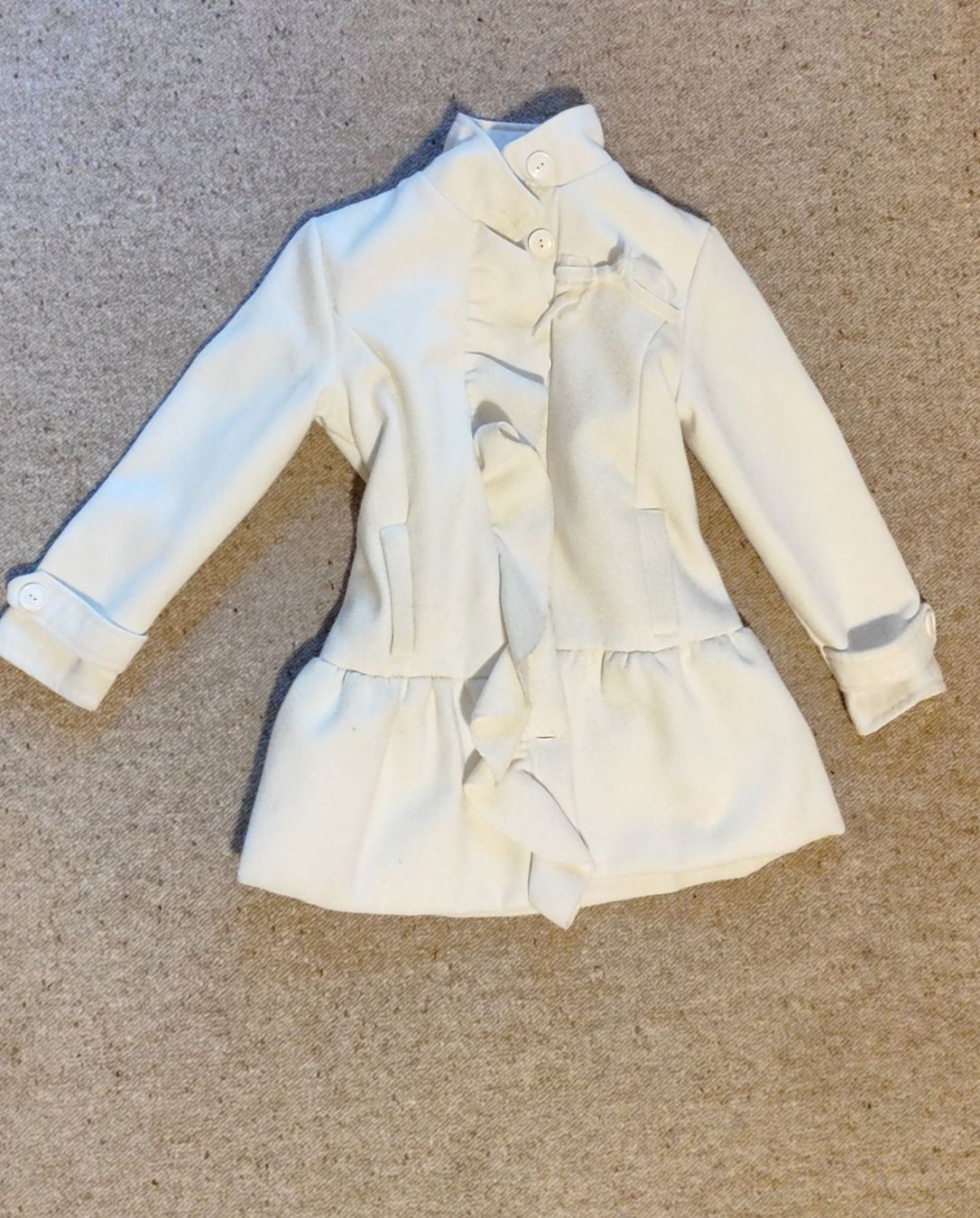 Giacche & Cappotti: Elegante Mädchen Jacke in Weiss, Grösse 34 – Usato da Unterschächen venduto da Michaela_55