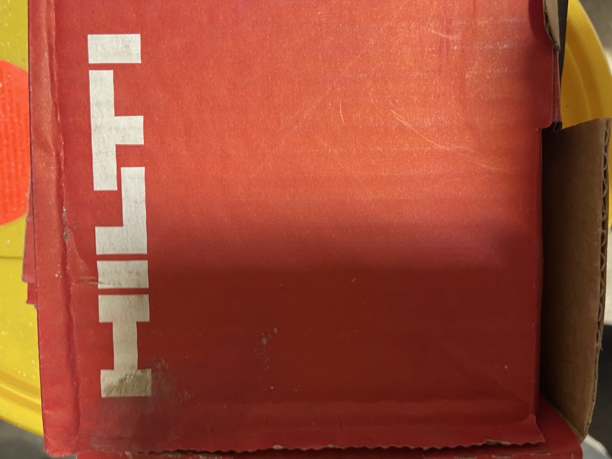 Ancore: Hilti Kleb Anker Schrauben M16 – Nuovo e nell'imballaggio originale da Neerach venduto da fuz_8d7l 4
