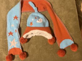 Set Mütze & Schal mit Bommel Gr. 1-3 Jahren