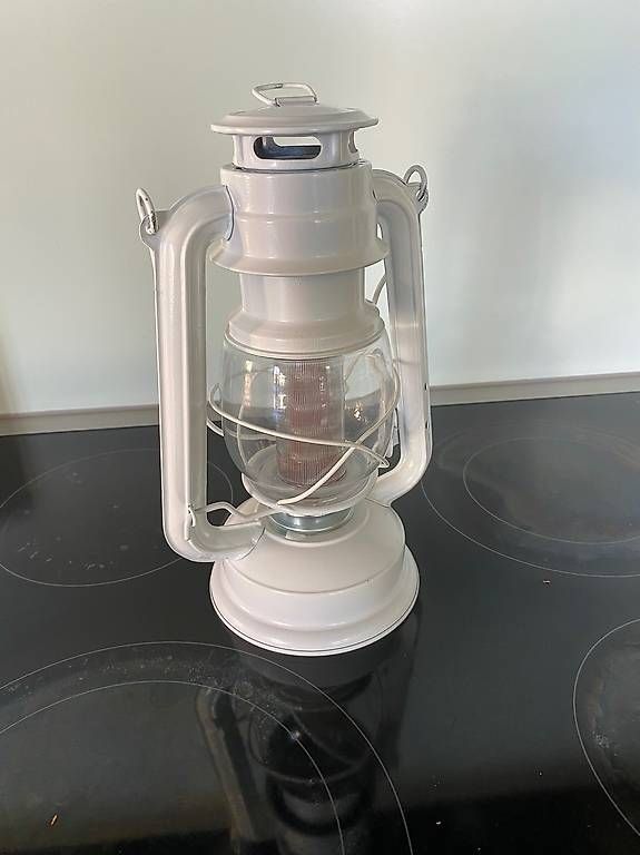Lampade & Luci: Sturmlaterne LED – Usato da Brugg AG venduto da FlowerStreet 1