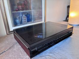 Defective B&O Beocenter 1800 .