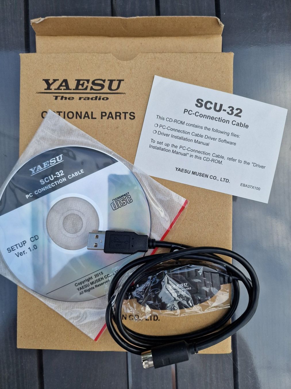 Yaesu Technique de radiocom: Yaesu SCU-32 Programmierkabel – Neuf (Voir description) à Stein am Rhein par Sab1