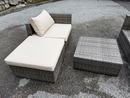 Salon de jardin 5 modules avec les coussins