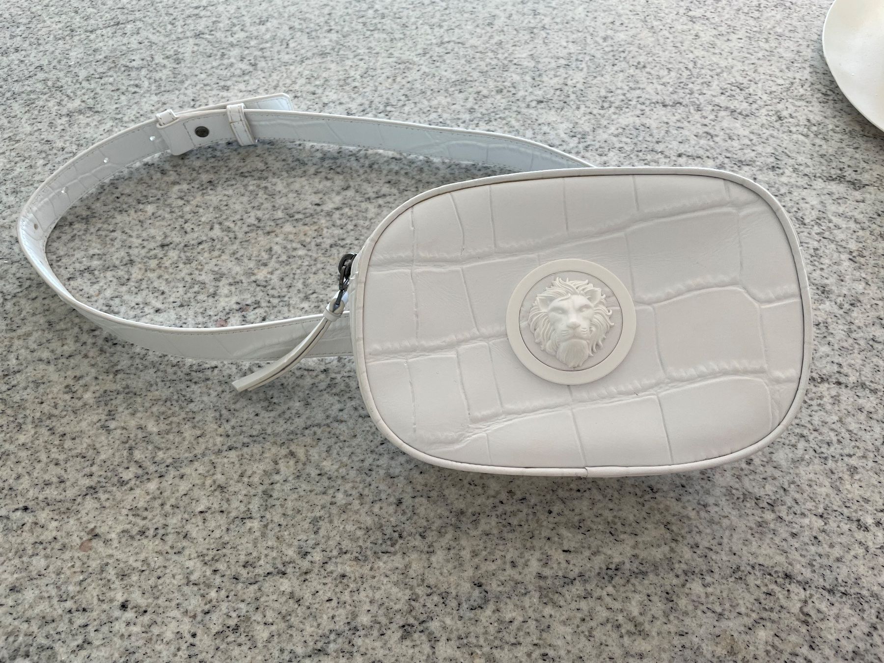 Versace Borse: Bauchtasche von Versace – Usato da Neuwilen venduto da bobbel01 3