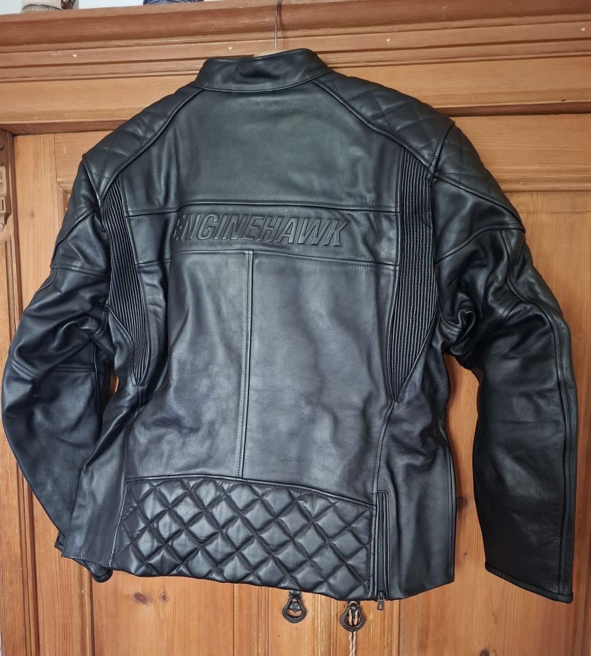 Jacken: Motorradjacke Enginehawk Leder XXXL – Neu und originalverpackt aus Effretikon von peremaso 1