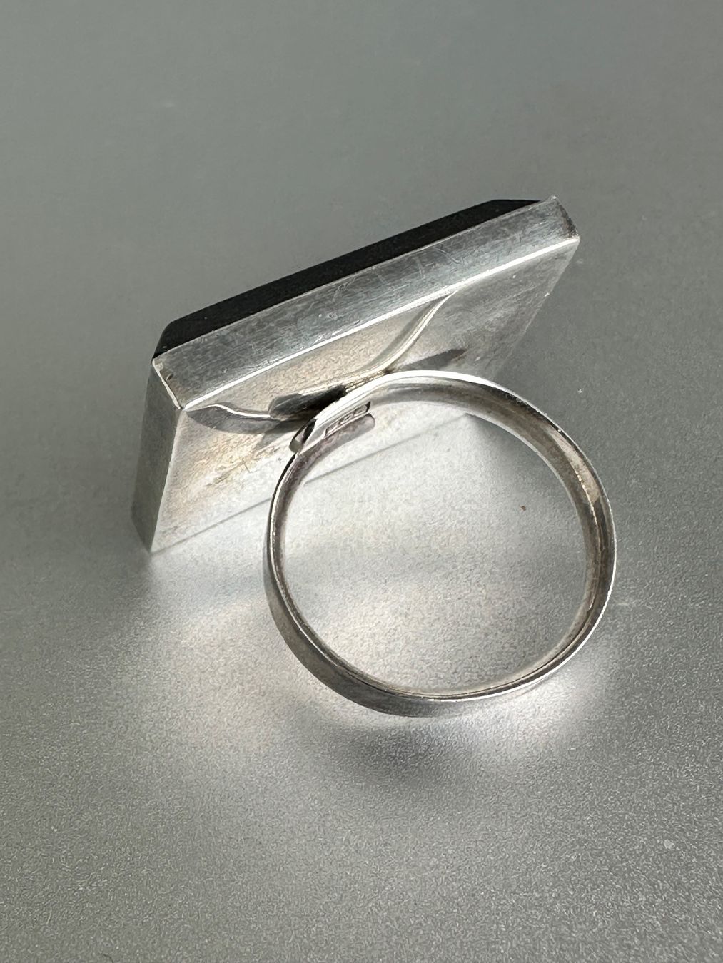 Anelli: Vintage 925 Silber Ring avec Ebenholz – Usato da Onex venduto da Antiqueshow 2