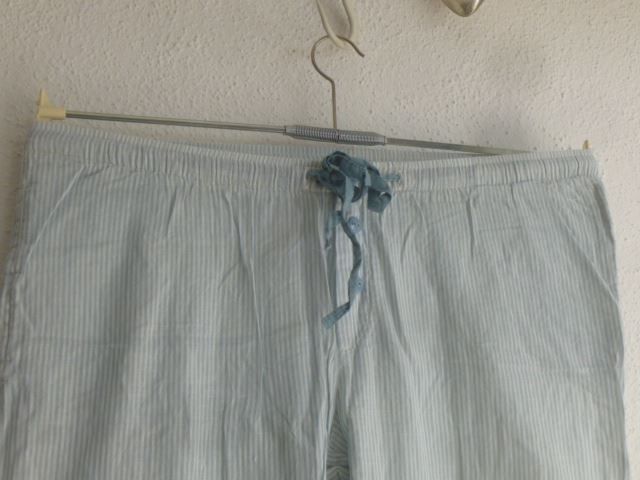 Pantaloni: Hose Gr. M, Baumwolle Türkis – Usato da Hinwil venduto da Glasperlen 4