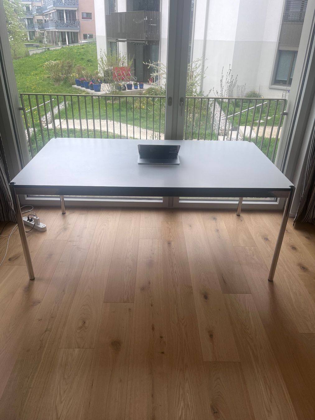 USM Tavoli: Original USM Haller Table 175 x 100 White – Usato da Zürich venduto da nil_l7fb