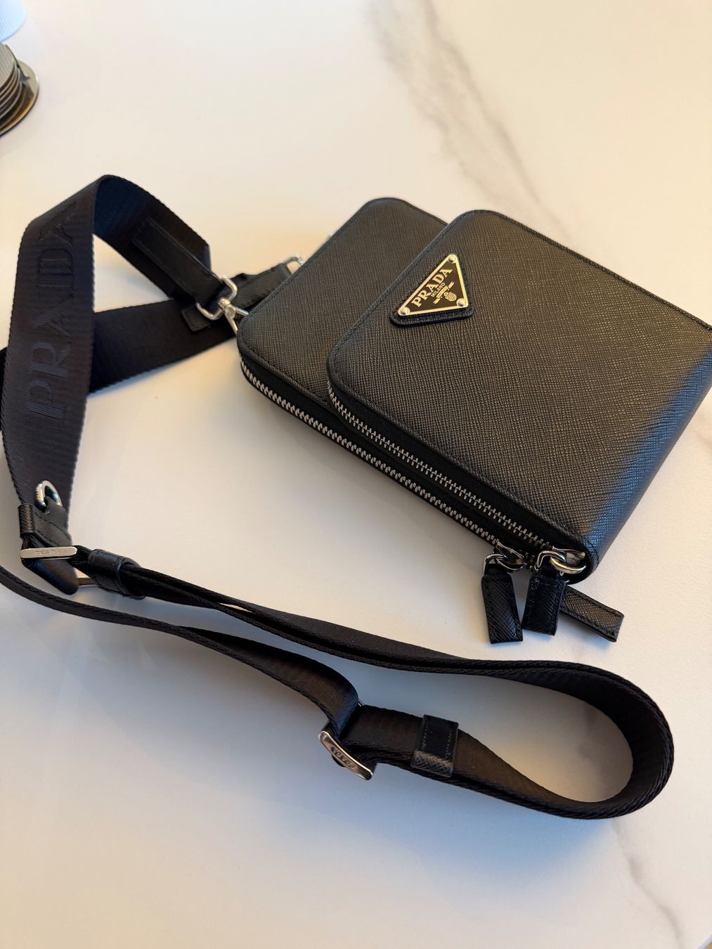 Prada Borse: Prada Tasche Umhängetasche Neu – Nuovo (secondo la descrizione) da Thalwil venduto da Zenithwalker 5