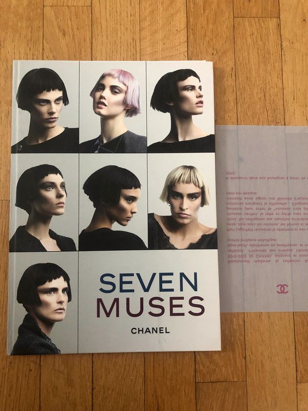 Libri: Livre chanel – Usato da Versoix venduto da wen_75xm