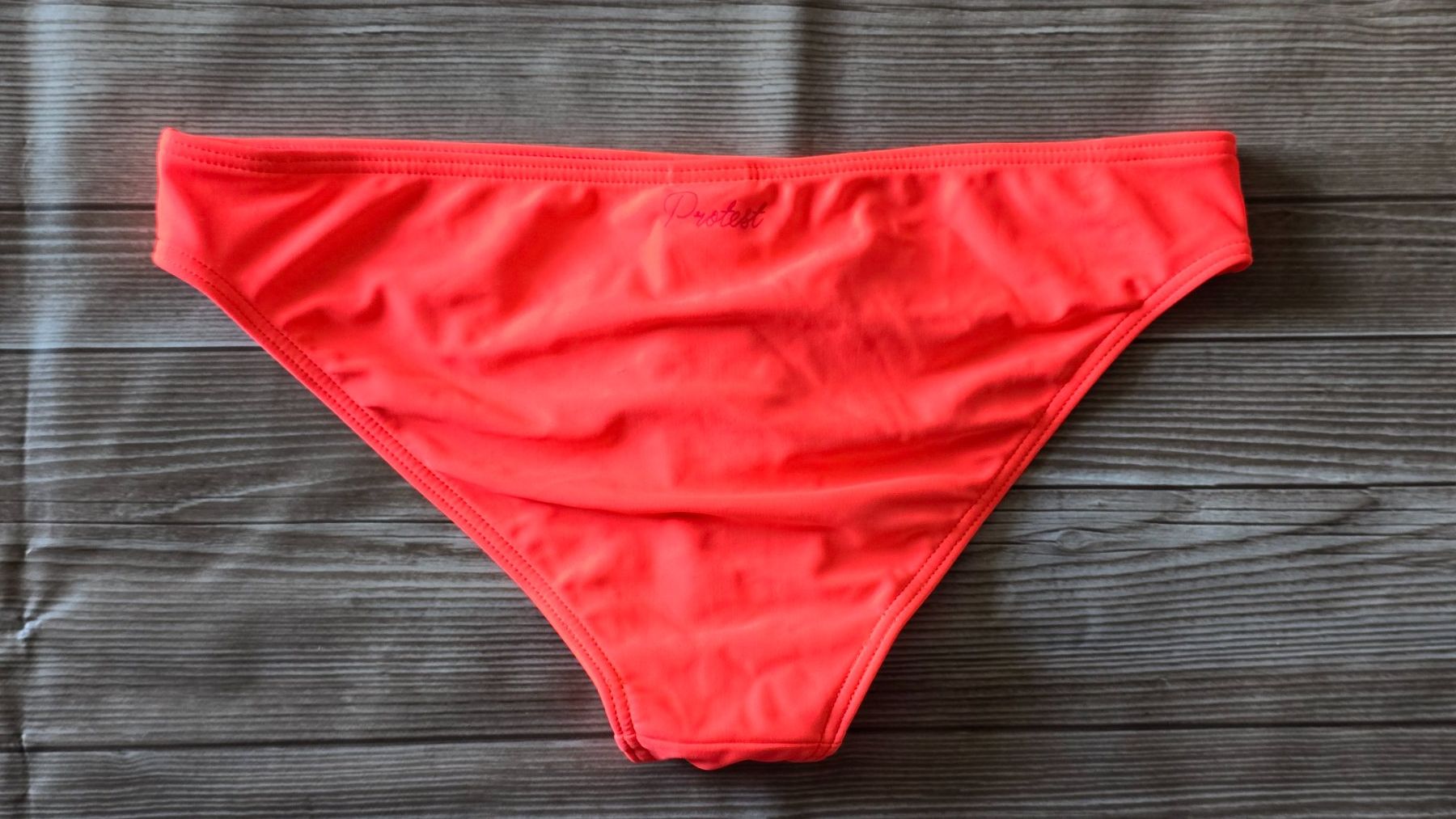 Protest Costumi da bagno & Bikini: Protest Bikini-Slip - 36 - Neon-Coral – Nuovo (secondo la descrizione) da Thalwil venduto da VitaMini 4