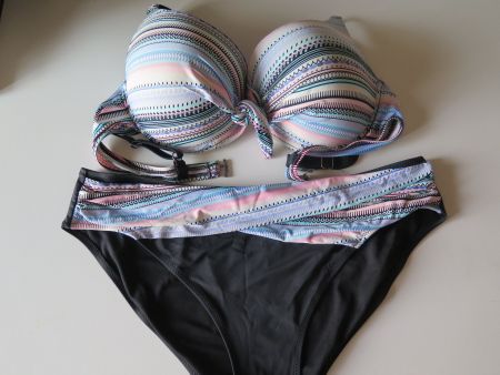 Damen-Bikini Grösse XL