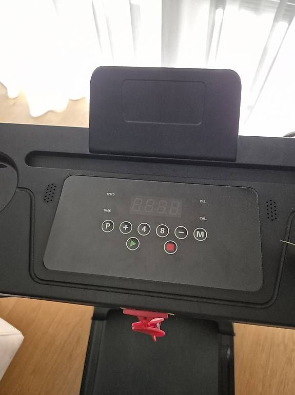 Hometrainer: Laufband – Gebraucht aus Maienfeld von Messi2010 1