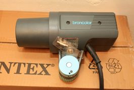 Räumungsverkauf! Broncolor Pulso 2 Lampe Normalreflektor