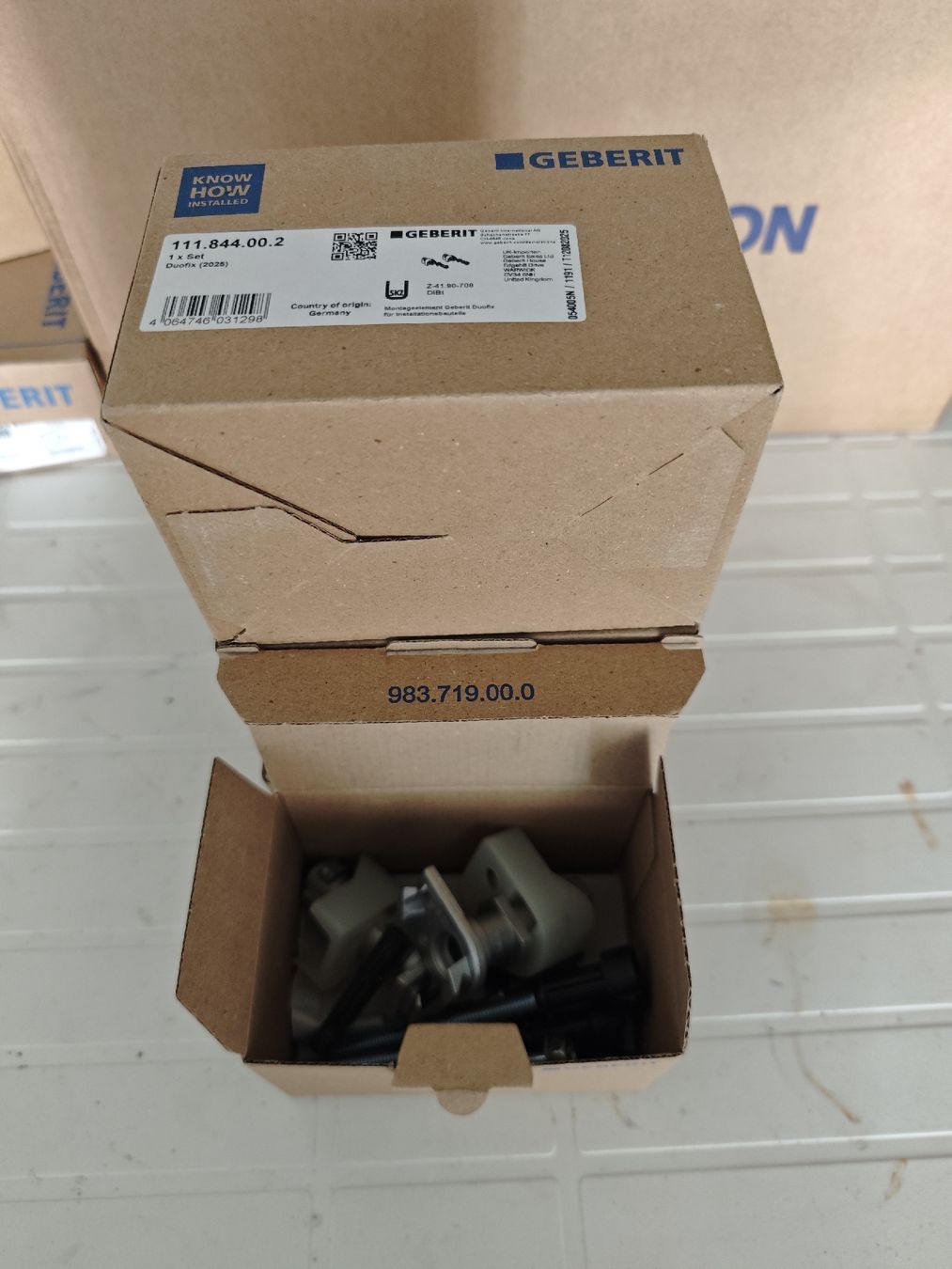 Geberit WC: set geberit duofix – Neu und originalverpackt aus Echallens von rge_mc6n 1