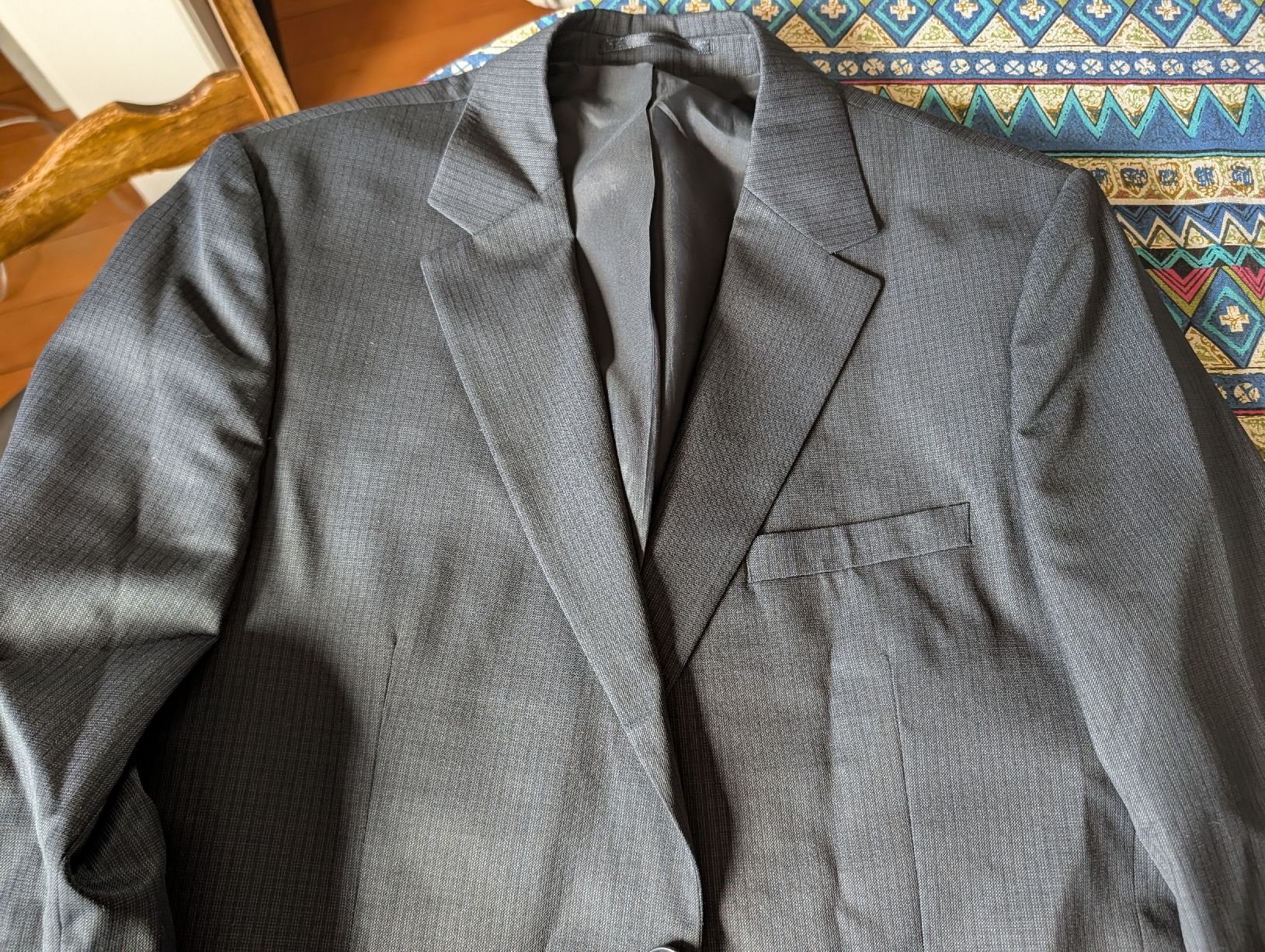 Completi: Navy Blue Patterned Suit Jacket and Trousers Size 50 – Usato da Zürich venduto da jor_68rp 8