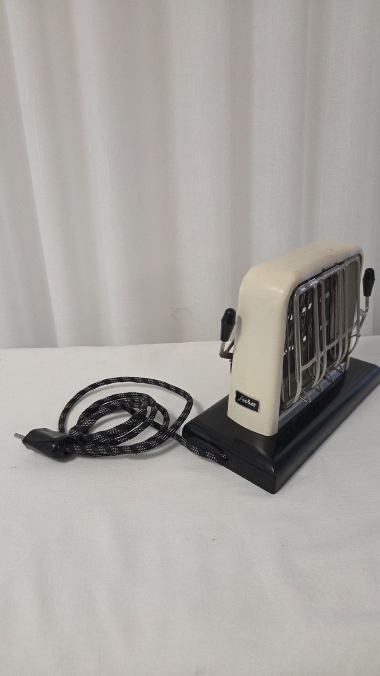 Jura Appareils de cuisine: Toaster Jura – D'occasion à Ecublens VD par Moun 1